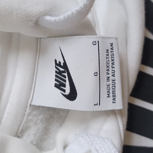Nike Futura Logo Fleece Hoodie - Picture 2 of 4